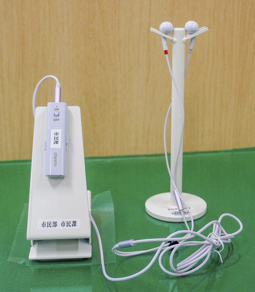 軟骨伝導イヤホン