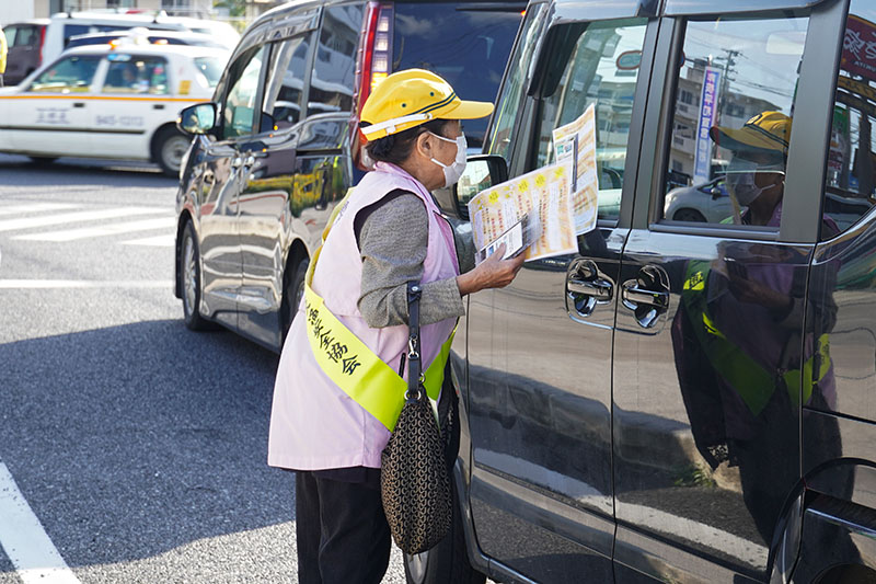 「もずく作戦」で安全運転を呼びかけ（2023/05/11）