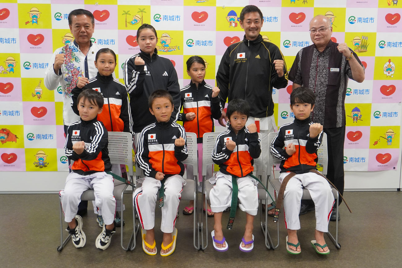 選手の皆さんの集合写真
