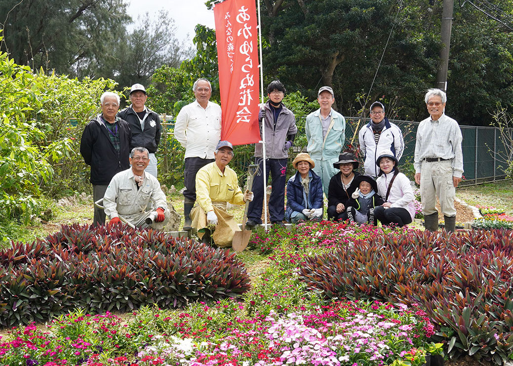 あかゆらぬ花会が花々でダイキンオーキッドの来場者を歓迎（2023/02/26）