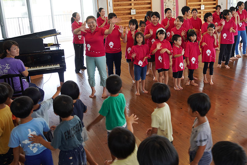 夏季合宿の成果を披露♪ジュニアコーラスがこども園でミニコンサート（2023/08/17）