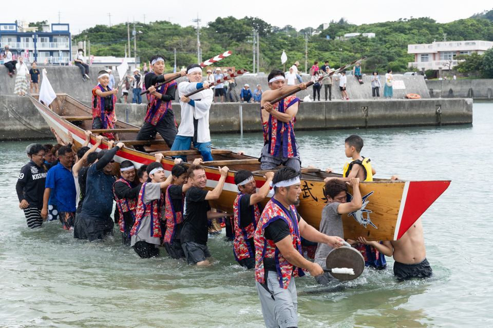 奥武島海神祭（奥武島ハーリー）