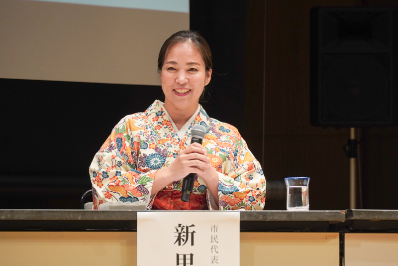 新里 春加 氏（南城市佐敷出身）