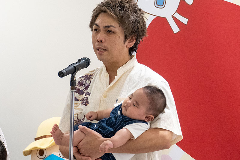 4万7千人目の市民が誕生。記念セレモニーで祝福（2025/06/16）