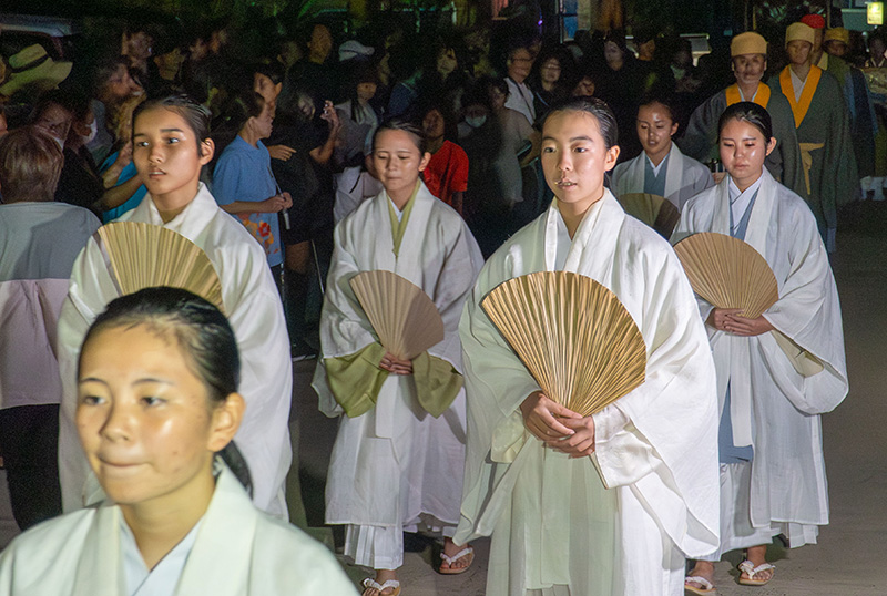 知念中の生徒12名が「御新下り」に出演（2025/10/25）