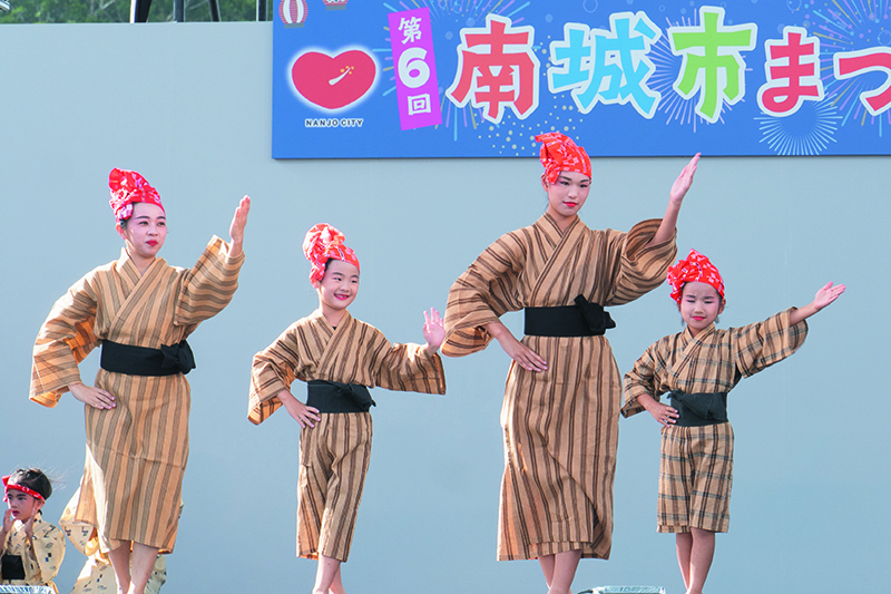 今年度から毎年開催「第6回南城市まつり」大盛況（2025/11/16）