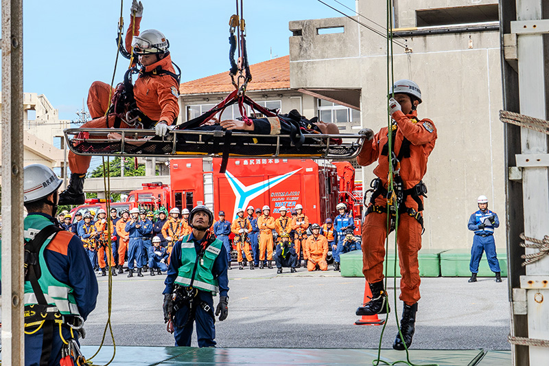 救助技術の向上と連携強化を目指して　島尻消防救助合同訓練を実施（2025/11/26）