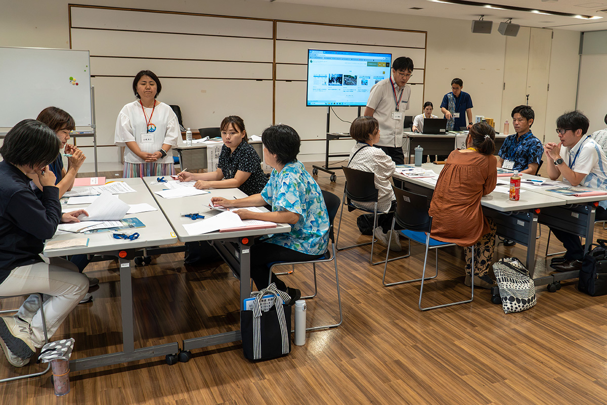 沖縄戦に関する資料を平和教育に活用。「平和教育担当者連絡会」を開催（2026/04/15）